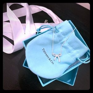 Small Tiffany Bow Necklace